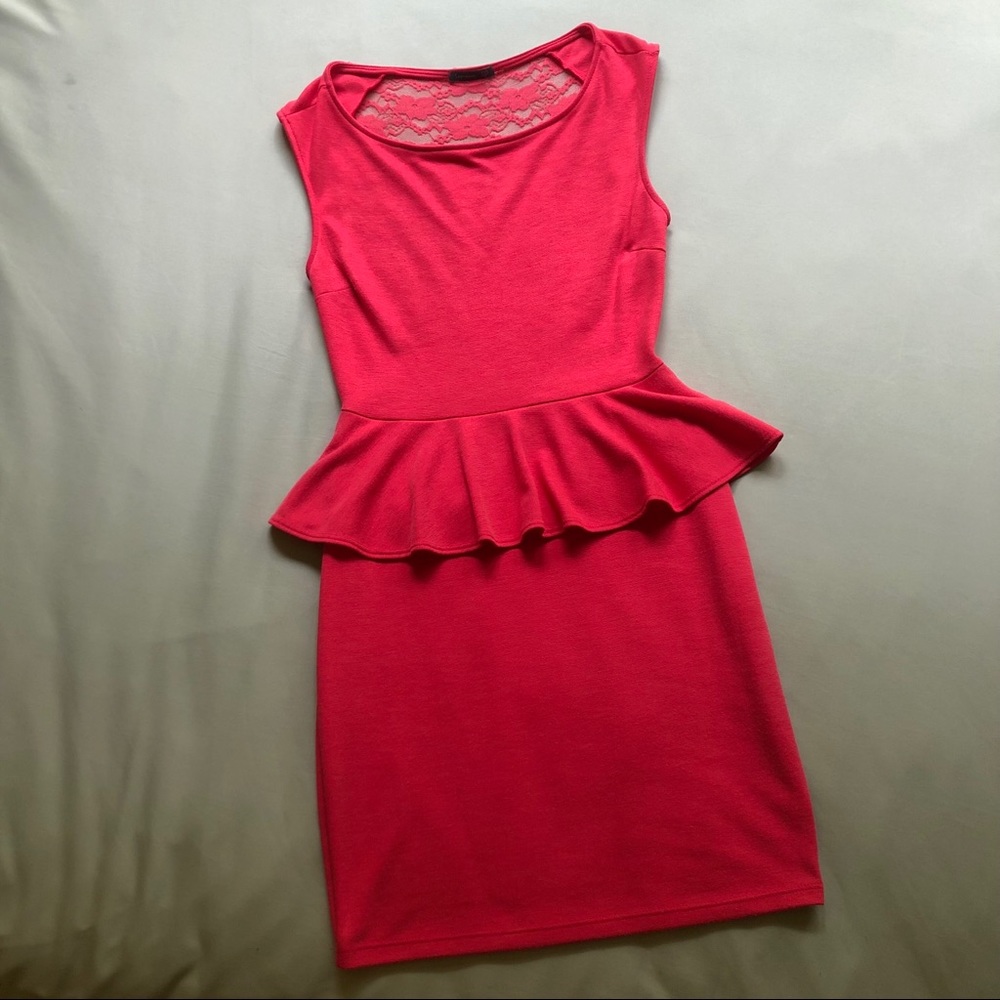 SOPRANO Lace Back Peplum Dress